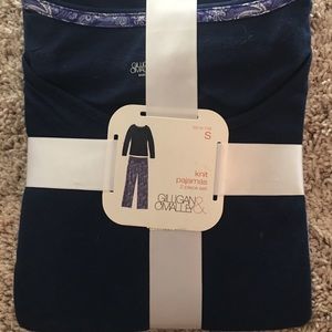 Paisley pajama set, new with tags!